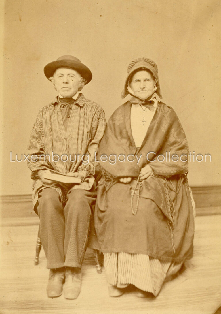 Jean & Anna (Watry) Weyker